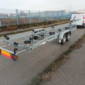 DB3 3500kg dvije osovine dupla šasija 8m